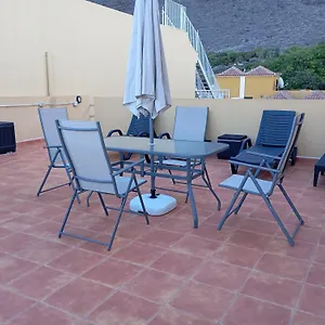 Bello Valle Gran Rey